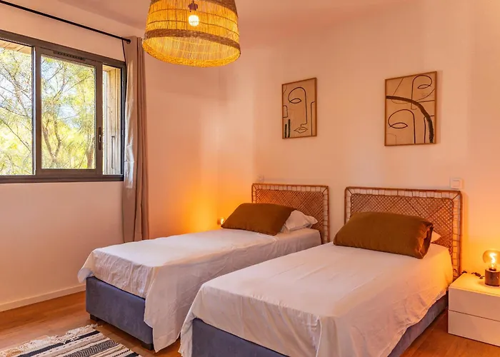 Villa A Casedda Serena Di Lecci *