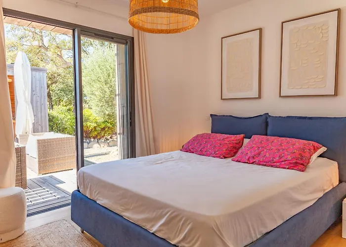 Villa A Casedda Serena Di Lecci *